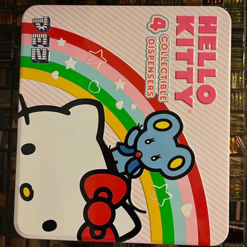 2011 Hello Kitty Pez Dispenser Set - Picture 4 of 5